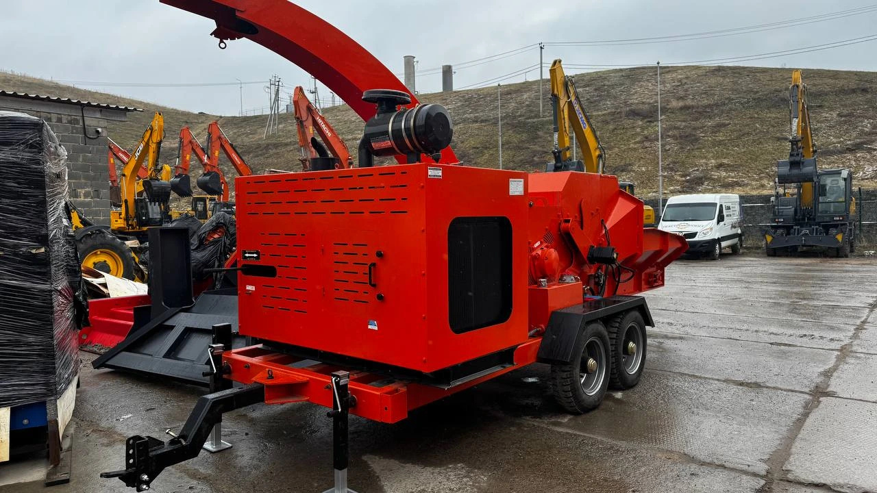 Измельчитель веток и древесины DH-220