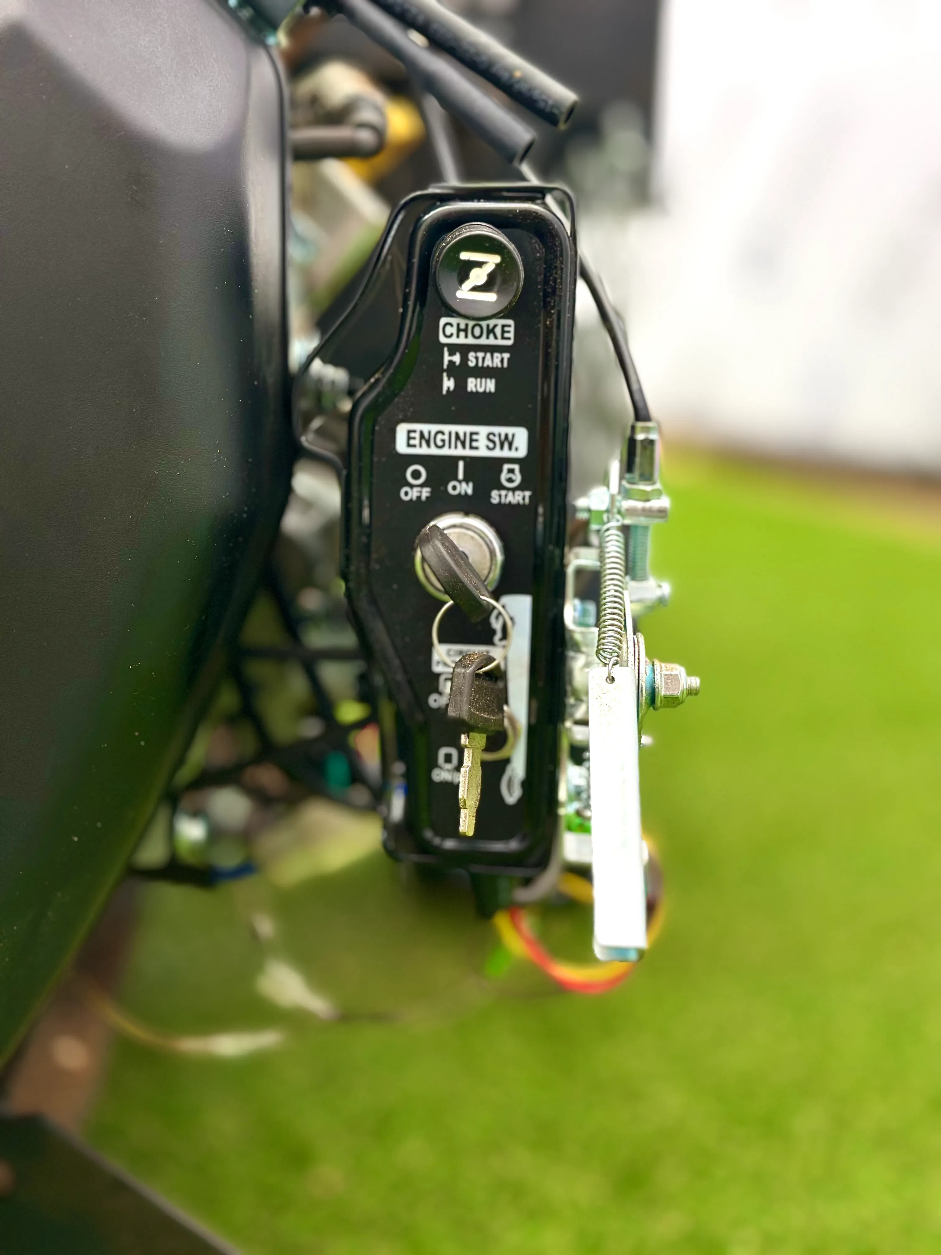 Измельчитель веток и древесины DH-27