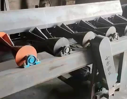 Машина для изготовления дров полного цикла FGE35 Машина для изготовления дров полного цикла FGE35